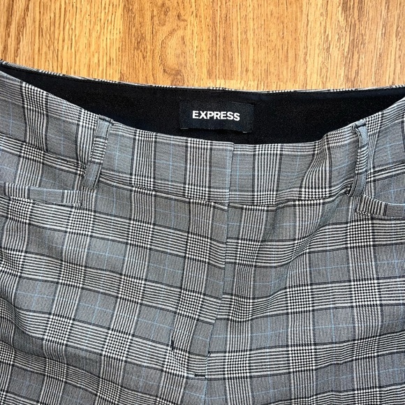 Express Pants - Picture 4 of 6